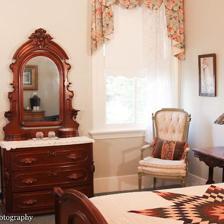 Flowertown Bed And Breakfast Summerville Exteriér fotografie