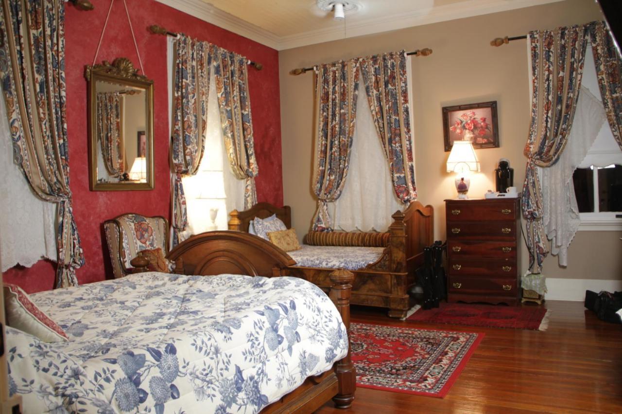 Flowertown Bed And Breakfast Summerville Exteriér fotografie