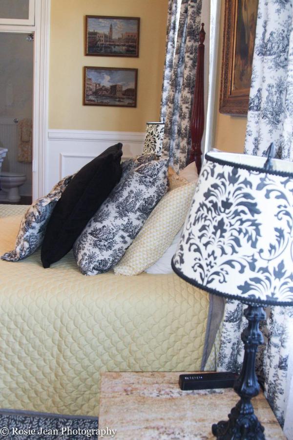 Flowertown Bed And Breakfast Summerville Exteriér fotografie