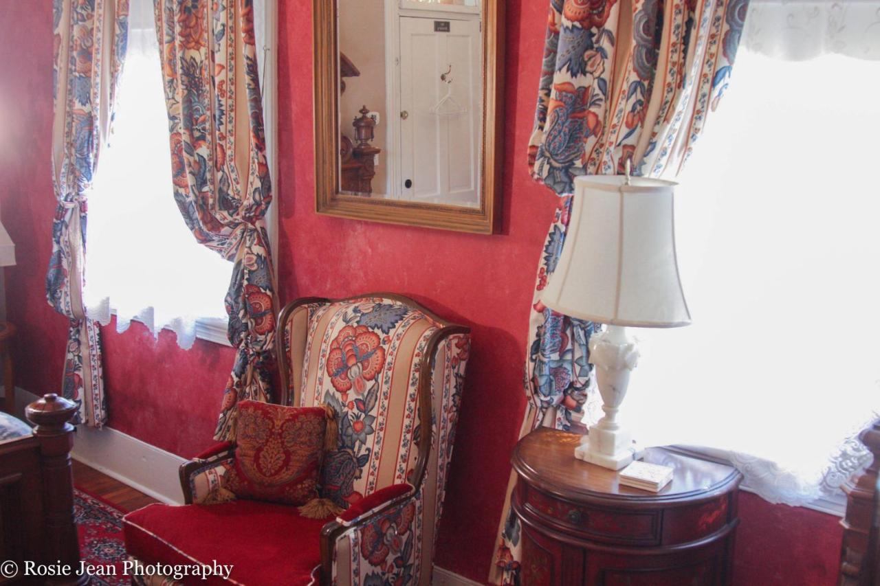 Flowertown Bed And Breakfast Summerville Exteriér fotografie